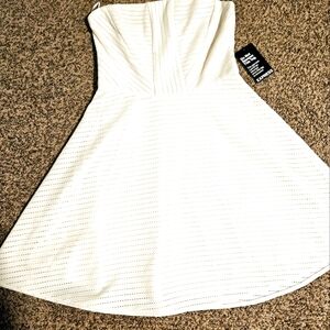 Express White  Size 4 Bandeau Dress